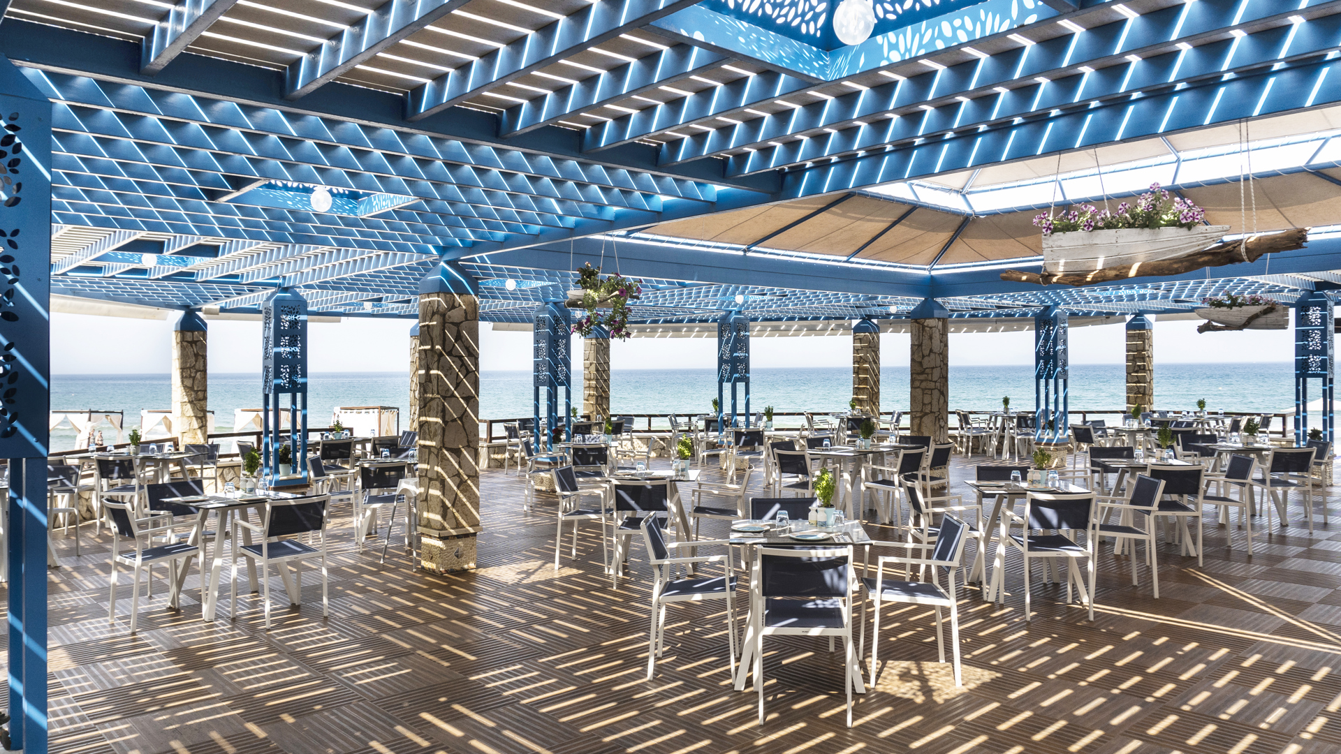 THALASSA RESTAURANT 3