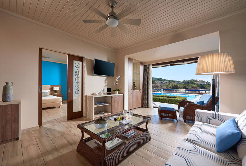 Aldemar Olympian Village Resort Sea Front Suite Sharing Pool 2